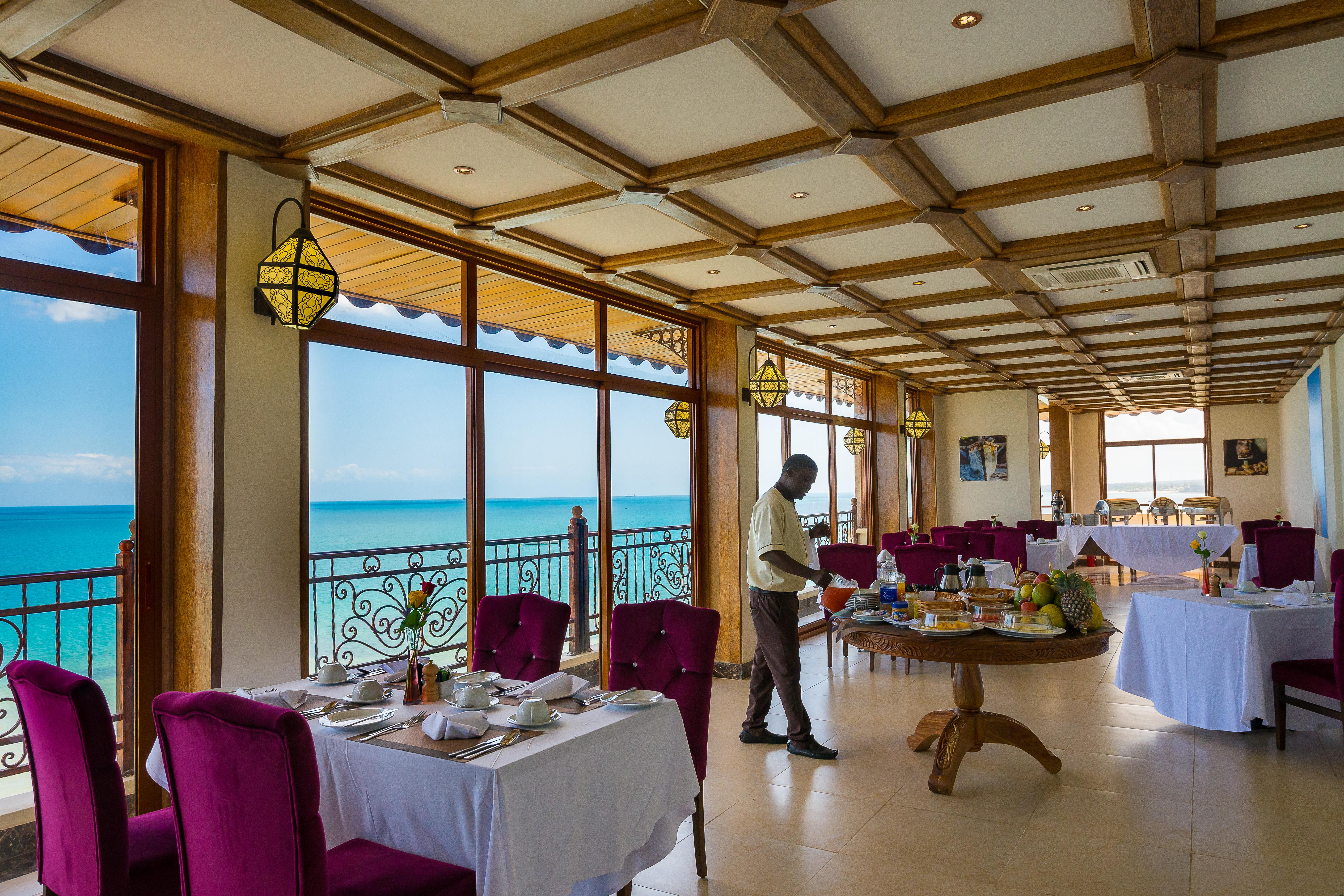 Golden Tulip Zanzibar Resort Exterior foto